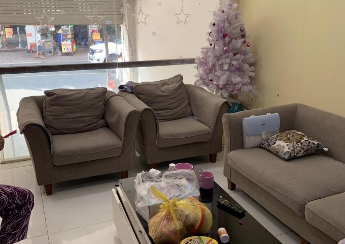 BÁN NHÀ MT Đồng Đen, Tân Bình 5 tầng 63m2 (3,7x17). Nhà đẹp ở ngay. Giá chỉ 16,99 tỷ.