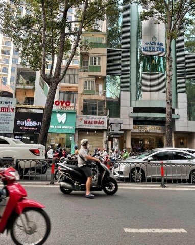 Bán nhà mặt tiền Lê Tấn Quốc P13 Tân Bình_5x20m_2 lầu_giá 14,5 tỷ_LH 0901311525 gặp Ms Thảo Lê