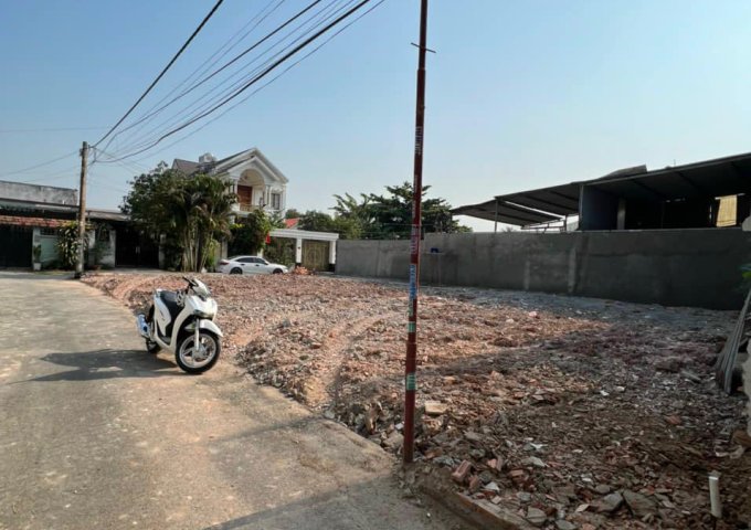 lô đất đpẹ sau PCCC ngã 4 Tân Phong thuộc p Trảng Dài sổ riêng thổ cư đường xe hơi tới đất