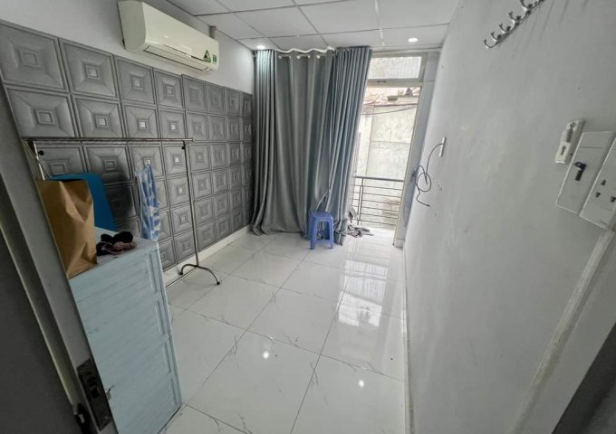 TRUNG TÂM QUẬN 10 - XE HƠI ĐỖ CỔNG - CÁCH MẶT TIỀN 2 CĂN - HẺM THÔNG 