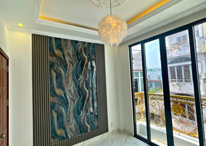 SIÊU HIẾM HẺM 7M QUẬN 10 - CÓ SÂN ĐỂ XE HƠI RIÊNG- LÊ HỒNG PHONG. VỊ TRÍ KINH DOANH - NỘI THẤT XỊN NHẬP KHẨU