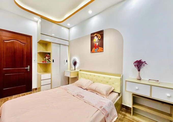 Nhà cực đẹp Bình Thạnh, 3pn, có phòng ngủ tầng trệt, 5.5x7.5, chỉ 3.x tỉ.