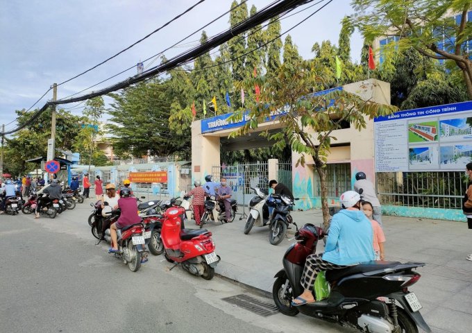 Kẹt vốn kinh doanh sang gấp 3586m2 đất thổ cư ở Bình Phước sát bên KCN, đường nhựa 18m. Giá 300TR