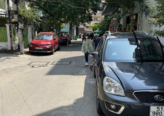 Chính chủ cần bán nhà trệt 1 lầu HXH10m đường nguyễn cửu vân phường 17 quận bình thạnh(5x15m), hẻm đẹp nhất đường nguyễn cửu vân giá 12.5 tỷ TL