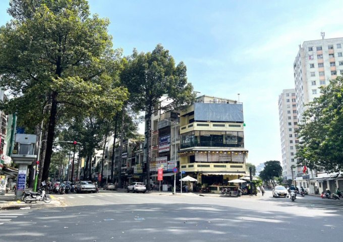 Bán nhà 3 tầng đường Bế Văn Đàn (song song đường Điện Biên Phủ), Q. Thanh Khê, 75m2, giá 5.9 tỷ