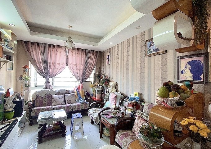 Đi định cư, bán gấp chung cư mới, đẹp, tiện ích đầy đủ Phạm Văn Hai- Tân Bình chỉ 4.5 tỷ