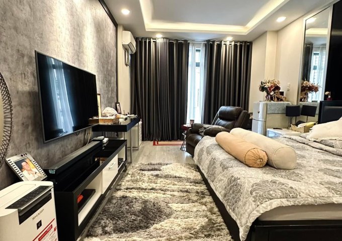 Bán Villa Mini Đẹp - sang- HXH Đường Bàn Cờ - 4X20m - 4 tầng + full nội thất cao cấp