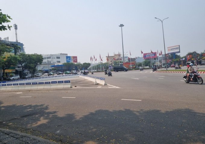 Bán nhà lô góc Nguyễn Hữu Thọ ngay cổng sân bay Đà Nẵng giá rẻ