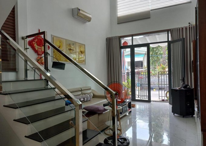 Bán nhà cấp 3 Khu Dân Cư Hai Lúa Sa Đéc Đồng Tháp. Giá chỉ 2.7 tỷ