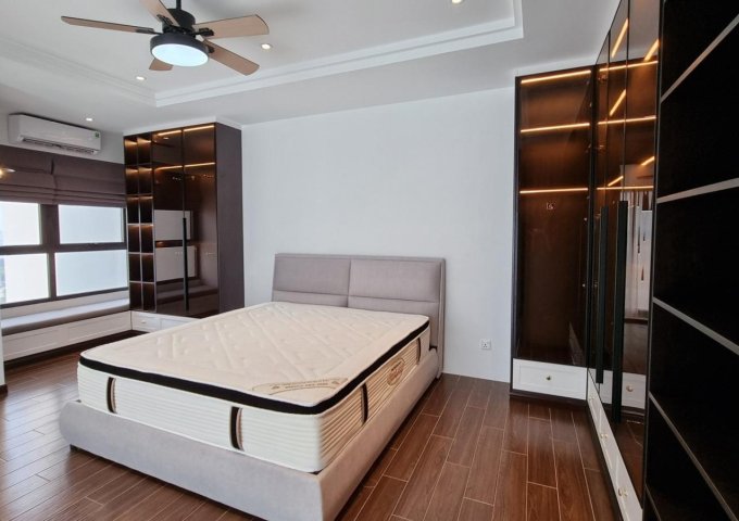 Cho thuê Duplex căn hộ The View T8 137m 3pn nội thất cao cấp view sông 1800$ tl
