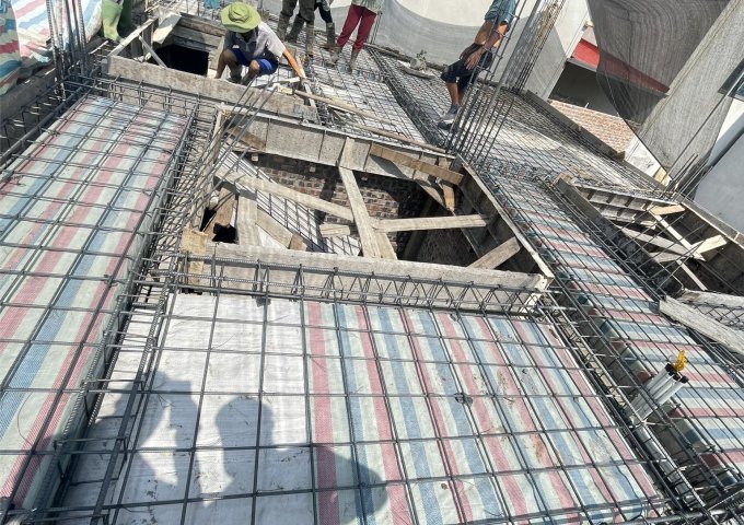 Bán nhà 4 tầng xây mới 1.75 tỷ tại Giang Chính, phường Biên Giang, ngõ thông thoáng, ô tô đỗ gần