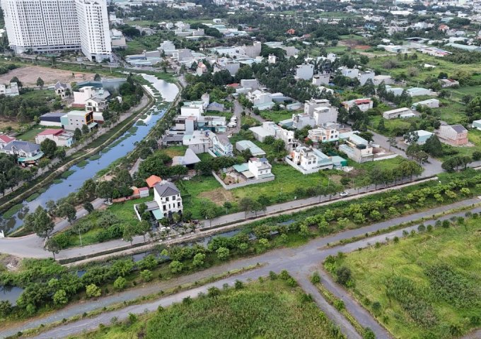 Bán đất giáp ranh Sài Gòn, dân cư đông, gần chợ, và trường học