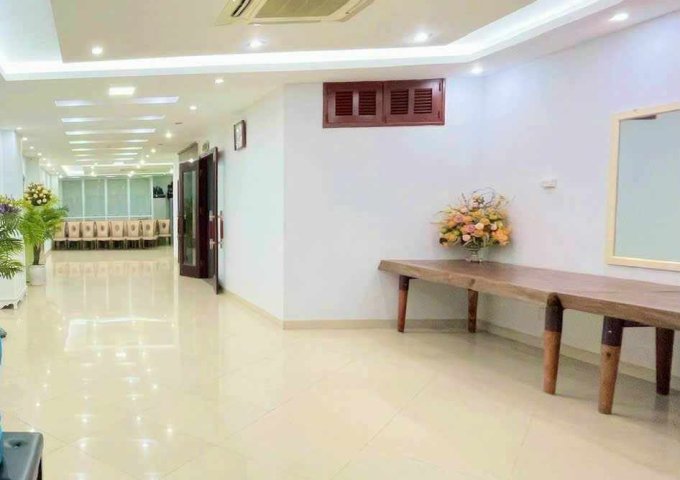 Chính chủ cần bán gấp tòa nhà văn phòng Tại Trần Quang Diệu Hoàng Cầu Võ Văn Dũng Ô Chợ Dừa Đống Đa dt 90 m2 giá 37 tỷ 
