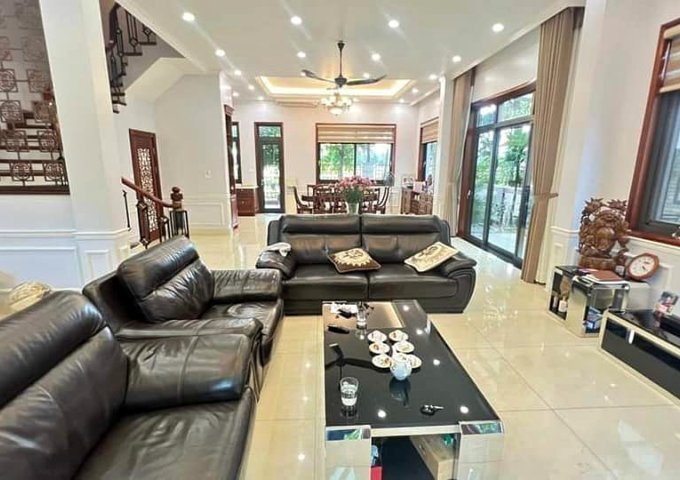 Nhà Nguyên Hồng, sau nhà mặt phố. 58m2, 6T, mặt tiền 5m, giá 16 tỷ    