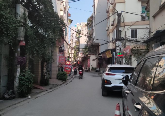 Bán đất ngõ 21 Lê Văn Lương ,Nhân Chính,Thanh Xuân DT 290 m², mặt tiền 11 m, đường 2 ô tô tránh nhau giá 65 tỷ.