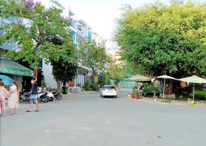 Nhà bán thô 4 Tầng KDC Đại Phúc (Green Viilas) Đường nội bộ dãy M1 - xã Bình Hưng- Bình Chánh