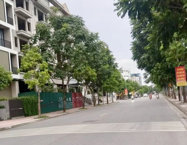 LK HOÀNG NHƯ TIẾP, BỒ ĐỀ, LONG BIÊN, KHU VỰC TRUNG TÂM, VIP, HIẾM, 120M² *6 TẦNG, MẶT TIỀN SIÊU RỘNG, NHỈNH 30 TỶ