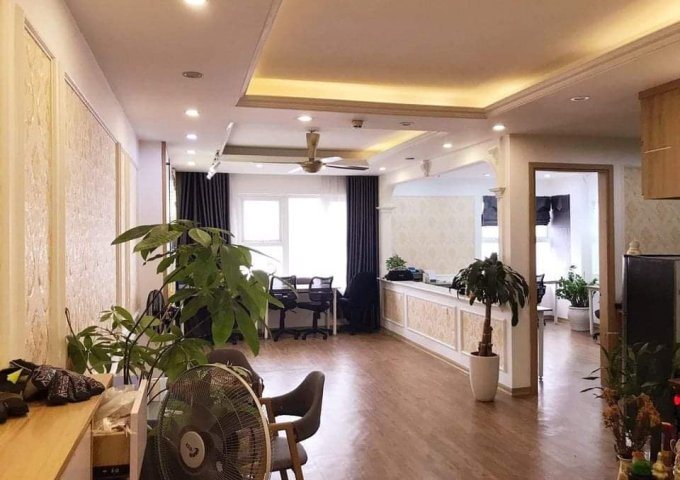 Chính chủ bán gấp căn hộ tầng 25, 80m2 2pn FLC Quang Trung, SĐCC, Đủ nội thất Vào Ở Ngay