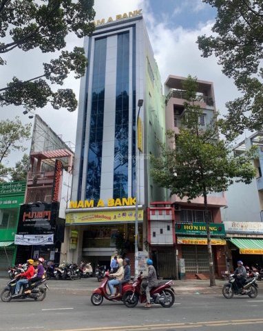 Cần bán gấp nhà mặt tiền Nguyễn Trãi, p.Bến Thành, Q1. DT:  7.2x20m, Gía bán 135 tỷ TL