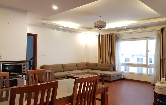 Cho thuê căn hộ dịch vụ tại Từ Hoa, Tây Hồ, 80m2, 2PN, sáng thoáng, đầy đủ nội thất 