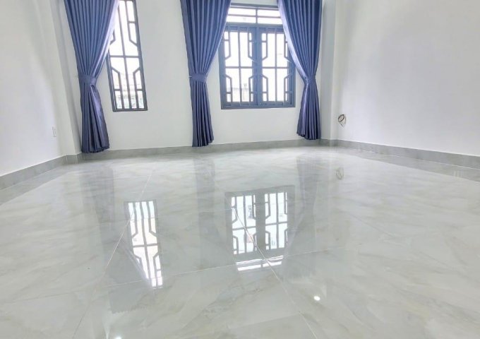 Bán nhà HXH Đường Hoàng Hoa Thám P.5 Bình Thạnh, DT 50 m2 (4 Tầng) Chỉ nhỉnh hơn 6 tỷ, Vào ở ngay