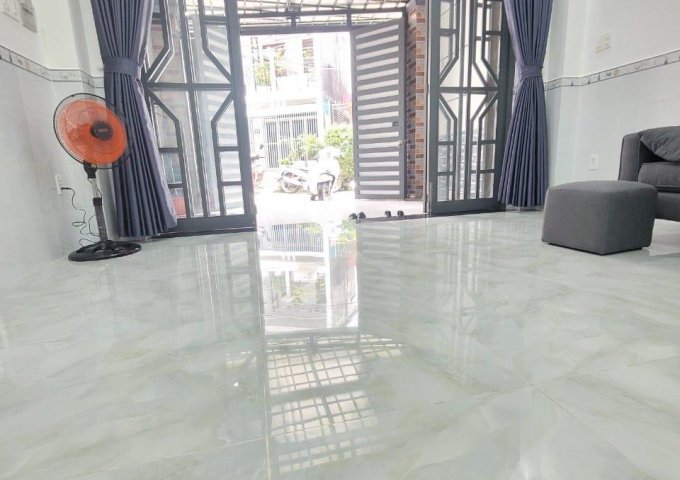 Bán nhà HXH Đường Hoàng Hoa Thám P.5 Bình Thạnh, DT 50 m2 (4 Tầng) Chỉ nhỉnh hơn 6 tỷ, Vào ở ngay