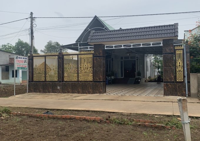 Bán nhà riêng gần UBND xã Bàu Cạn, Đồng Nai giá chỉ 4 tỷ có sổ hồng trao tay