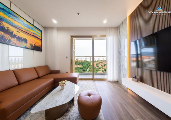 Bán căn hộ cao cấp 2 phòng ngủ view biển tầng cao, trung tâm Đà Nẵng, sở hữu lâu dài