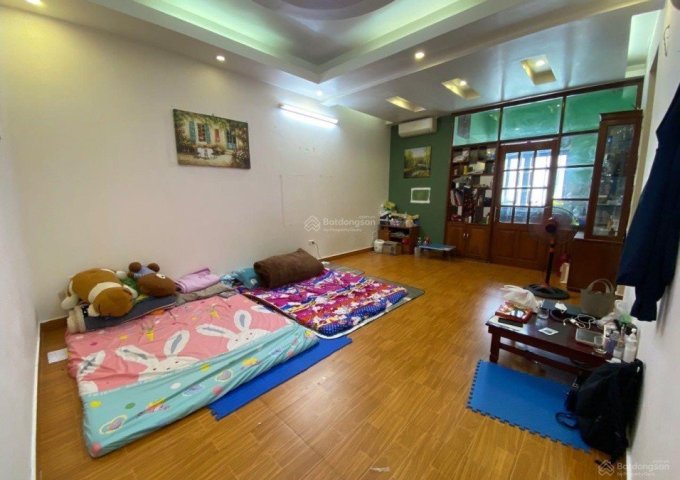 Bán căn hộ chung cư A1 Phú Thượng Tây Hồ, Hà Nội 54m 2N 1WC giá 1,6 tỷ. 0987297131