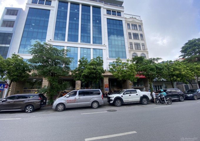 Nhà 9 tầng 1 hầm 100m2 mặt phố Nguyễn Hoàng thông sàn PCCC thẩm duyệt nghiệm thu cho thuê 240tr/ th