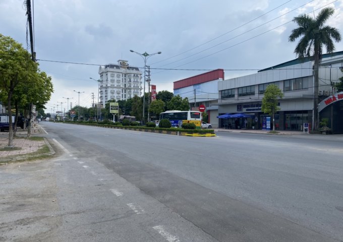 Bán đất thương mại dịch vụ trả thuế một lần tại trung tâm Vĩnh Yên 1600m2, giá:12tr/m2