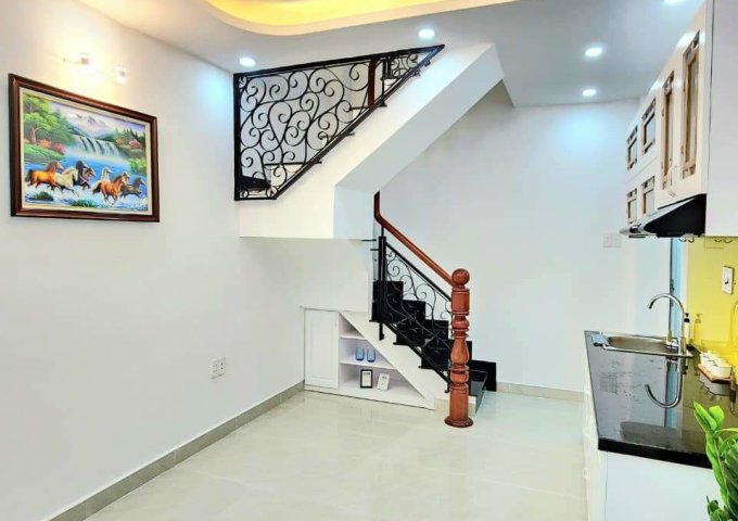 BÁN NHÀ ĐƯỜNG HOÀNG HOA THÁM.BT. 4 TẦNG MỚI ĐẸP Ở NGAY - Ô TÔ THÔNG.