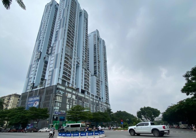 Bán nhà riêng Văn Quán Hà Đông. 45m2, Mt 4.3m, nhà 4 tầng dân xây, giá 4.85 tỷ, cực gần ô tô.