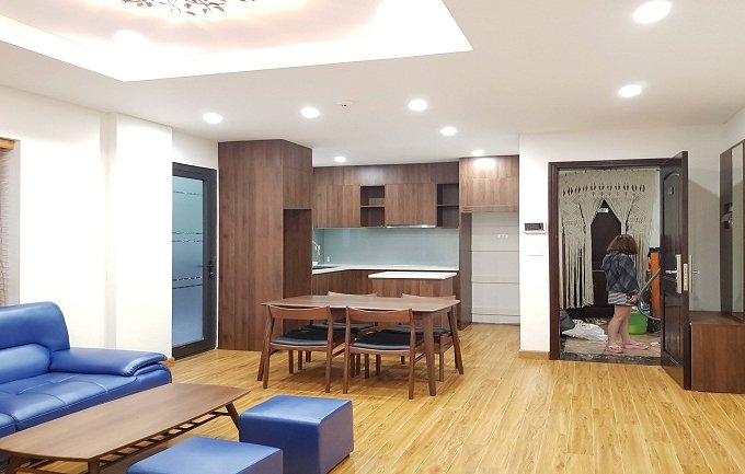 Cho thuê căn hộ dịch vụ tại Tô Ngọc Vân, Tây Hồ, 85m2, 2PN, đầy đủ nội thất hiện đại