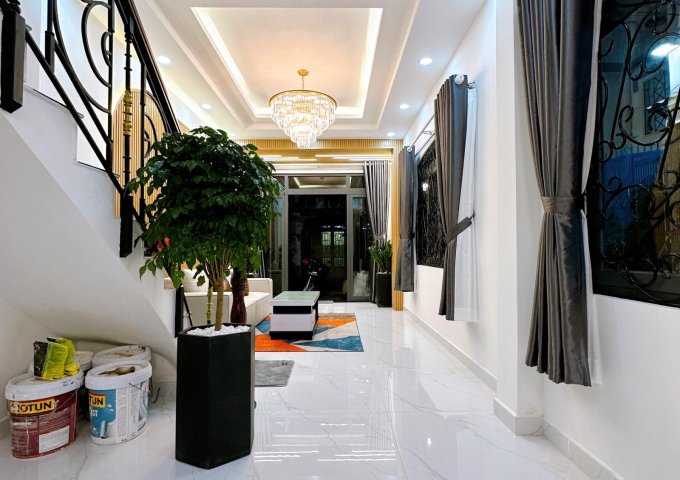 Cần tiền bán gấp nhà mới xây cực đẹp tại Phan Xích Long, P.3, Phú Nhuận