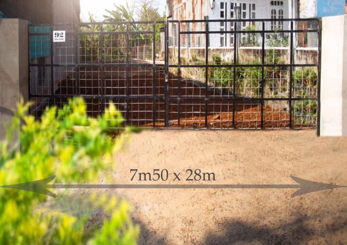 lô đất 7,5x28 mặt tiền Đặng Văn Ngữ p.EaTam gần trường Đại Học Tây Nguyên