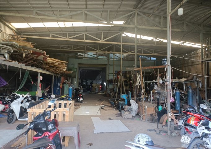 Văn phòng nhà xưởng hẻm xe container, đường Võ Văn Vân, Tân Tạo, Bình Tân