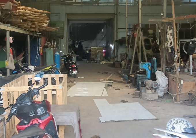 Văn phòng nhà xưởng hẻm xe container, đường Võ Văn Vân, Tân Tạo, Bình Tân