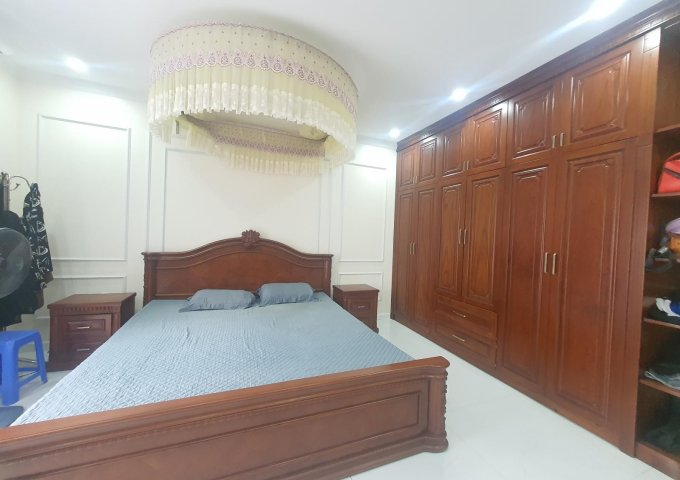 Cho thuê nhà 4 tầng tại Tích Sơn, Vĩnh Yên, Vĩnh Phúc. 3 phòng ngủ khép kín