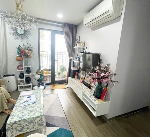 Bán chung cư cao cấp 99 Trần Bình, 69 m2, 2 ngủ, 2 vệ sinh, nội thất đủ, 3.15 tỷ