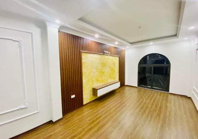 Bán Nhà Gần Đường Ô TÔ Nguyễn Trãi, Thanh Xuân 39m, 6 tàng, mt 3.4m, giá 6.7 tỷ. 