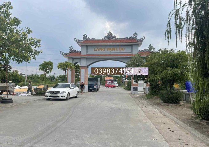 Đất Vạn Lộc, Xuân Canh ngõ xe máy quay đầu giá 1 tỉ