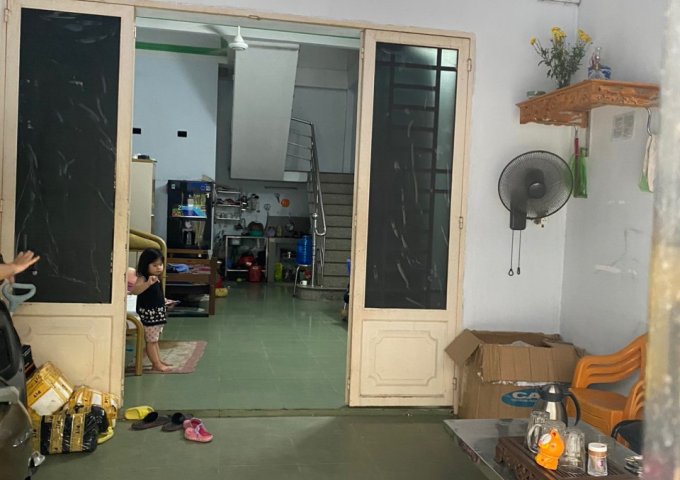 Cho thuê nhà hẻm 8m Gò Dầu quận Tân phú 5 x 15 -2T chỉ 8,5 trieu TL