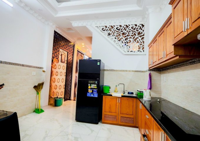 Bán nhà hẻm 6m Lý Phục Man, Bình thuận, Quận 7, Dt 4,2x12m. 3 lầu. Giá 7,5 tỷ