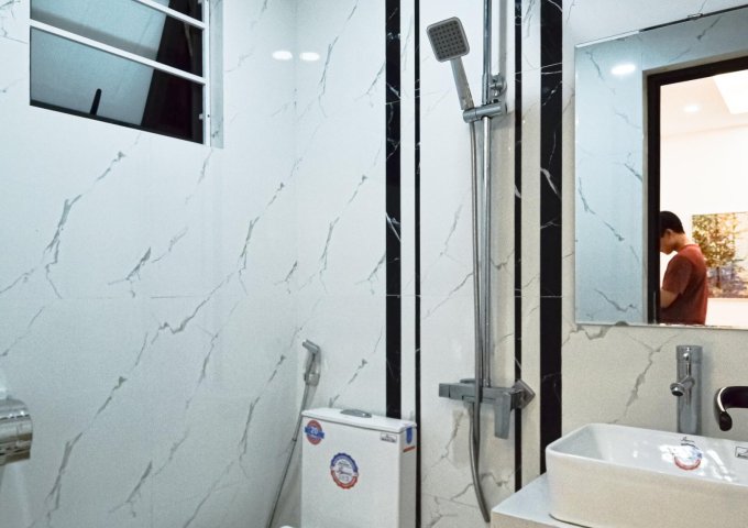 Bán Chung cư mini Lê Duẩn cách ĐH Bách Khoa 1km ở ngay, full đồ 35 – 50m2, mới  - 0983 169 020