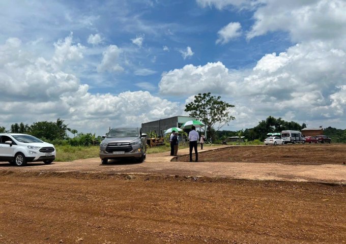 Chính chủ cần bán một số lô đất gần chợ tại thị xã Bình Long, tỉnh Bình Phước