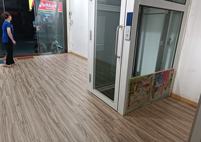 NHÀ ĐẸP CHO THUÊ MẶT BẰNG KINH DOANH MẶT PHỐ TRƯƠNG ĐỊNH, HAI BÀ TRƯNG