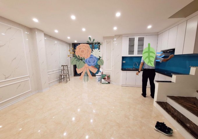 Bán Nhà HOÀNG VĂN THÁI 39m2 MT RỘNG - 20M RA PHỐ - Ô TÔ ĐỖ CỬA, 6 tỷ hơn