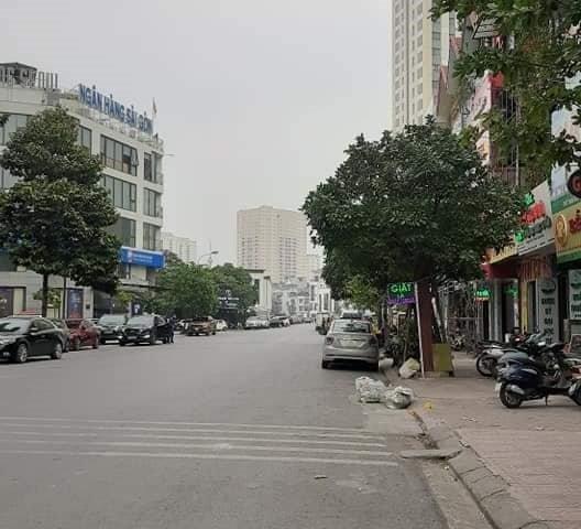 Siêu hót nhà mặt phố Mỗ Lao, Hà Đông, 55m2x4T, MT5m, kinh doanh giá 11 tỷ