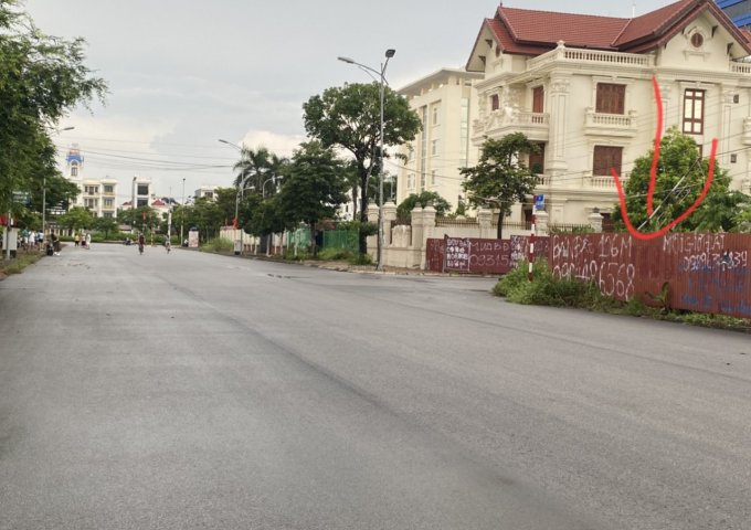 Bán lô đất 70M 2 mặt đường TDC phúc lộc Lê Hồng Phong Hải An